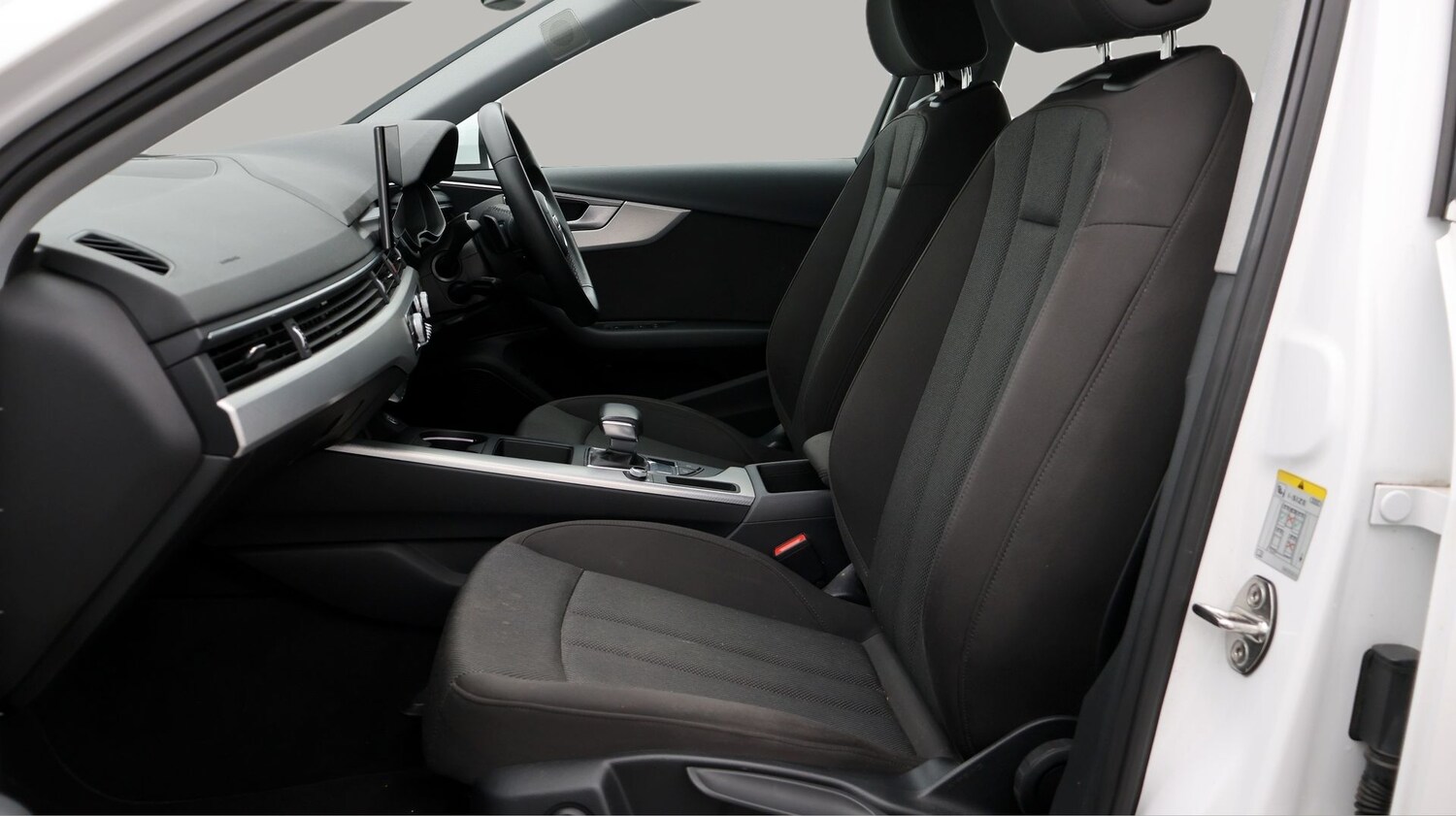 Used Audi A4 for sale - 77675505: Photo 14