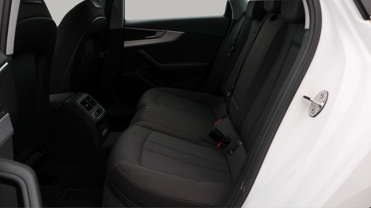 Used Audi A4 for sale - 77675505: Photo 16