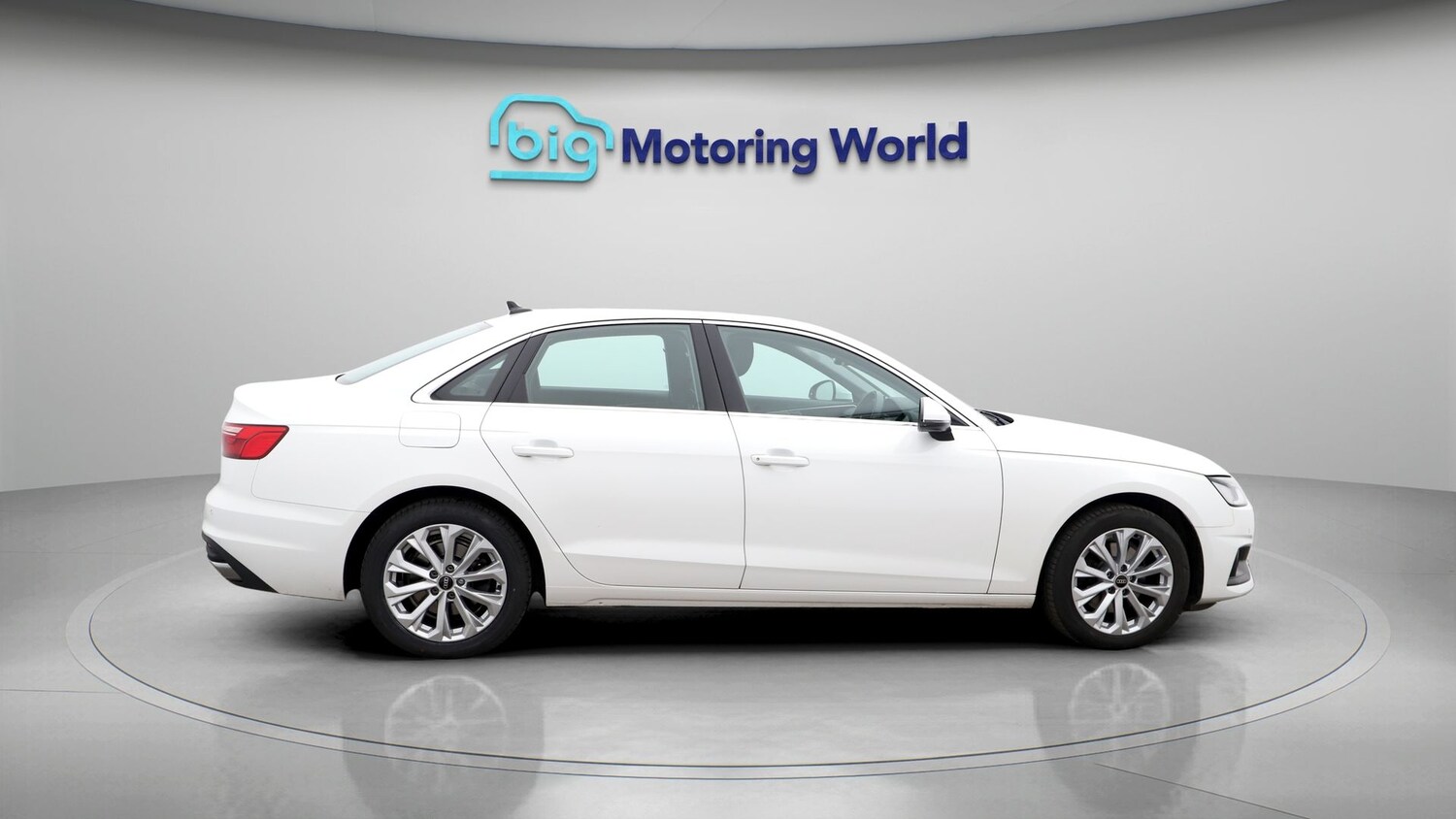 Used Audi A4 for sale - 77675505: Photo 8