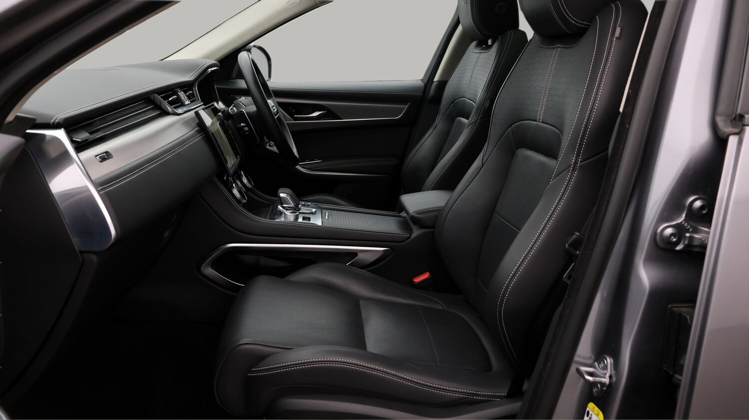 Used Jaguar F-Pace 2022 for sale - 77873408: Photo 14