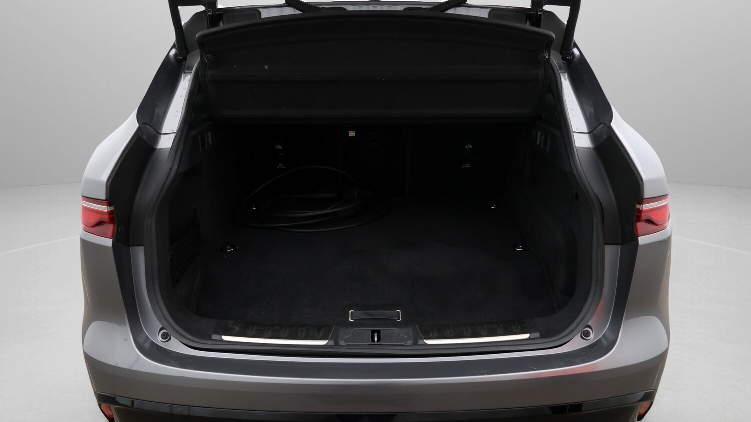 Used Jaguar F-Pace 2022 for sale - 77873408: Photo 17