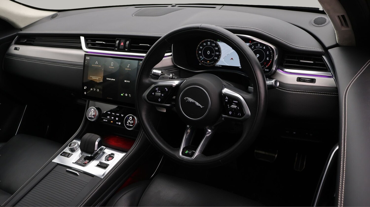 Used Jaguar F-Pace 2022 for sale - 77873408: Photo 9