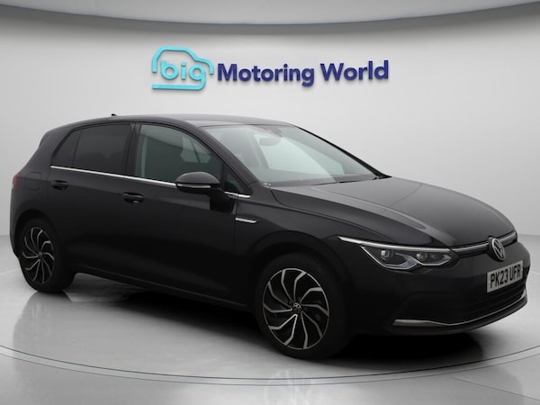 Used Volkswagen Golf 2023 for sale - 75670298: Photo 1