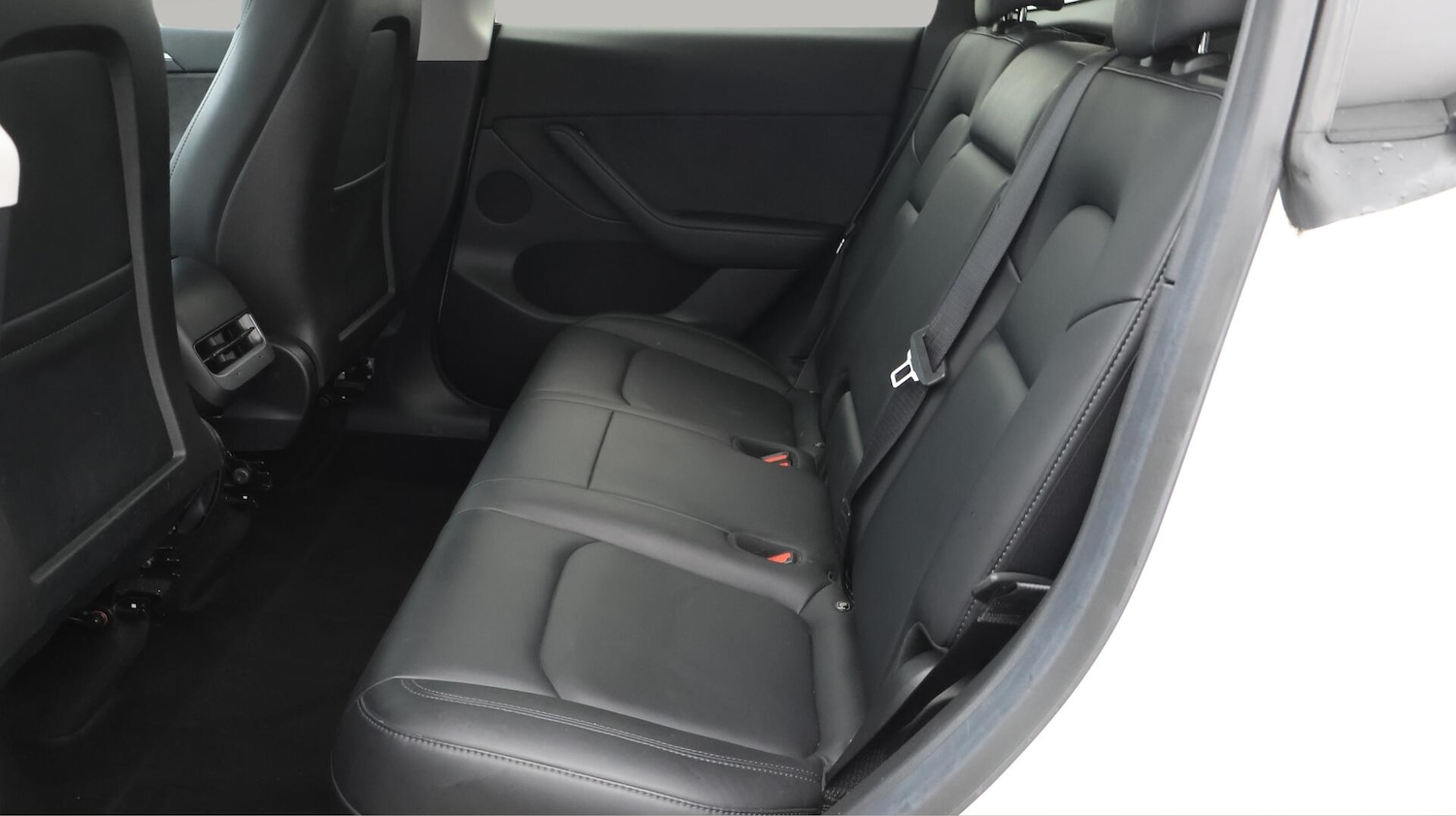 Used Tesla Model Y 2022 for sale - 76179532: Photo 17