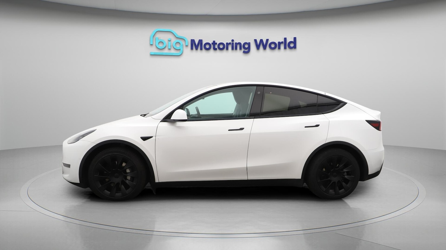 Used Tesla Model Y 2022 for sale - 76179532: Photo 5