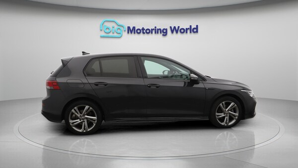 Used Volkswagen Golf 2022 for sale - 75729351: Photo 9