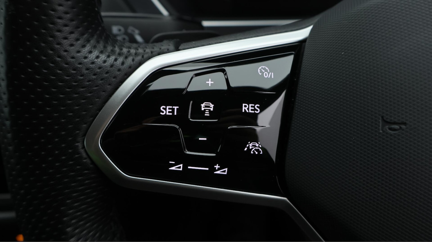 Used Volkswagen Tiguan 2022 for sale - 76432372: Photo 26