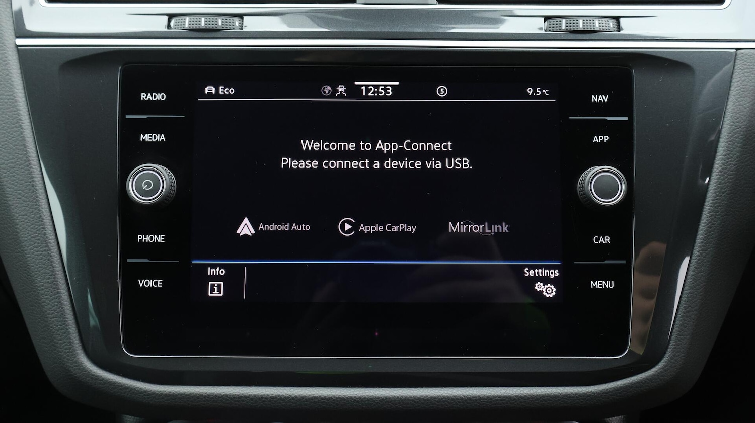 Used Volkswagen Tiguan 2022 for sale - 76432372: Photo 29