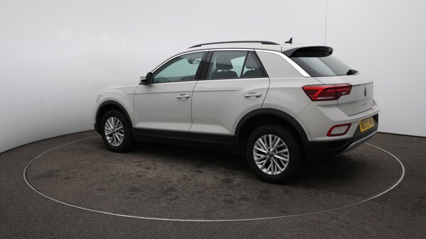 Used Volkswagen T-Roc 2023 for sale - 75990494: Photo 35