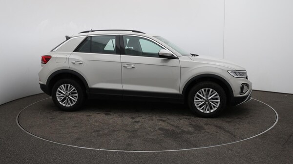 Used Volkswagen T-Roc 2023 for sale - 75990494: Photo 48