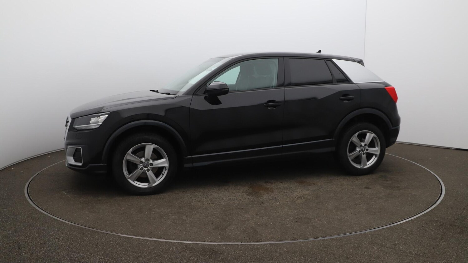 Used Audi Q2 2019 for sale - 76152200: Photo 64