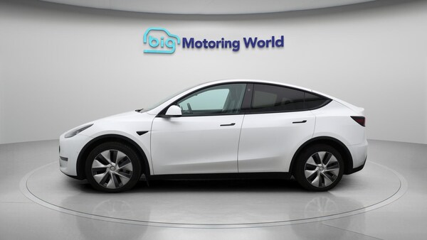 Used Tesla Model Y 2022 for sale - 76215668: Photo 5