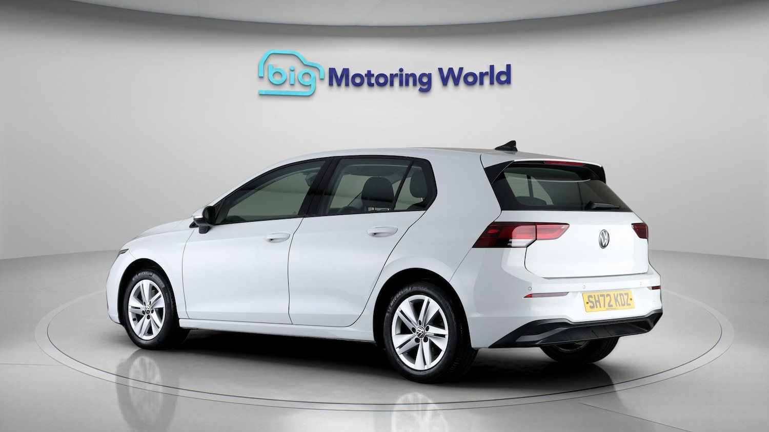 Used Volkswagen Golf 2023 for sale - 77845712: Photo 5