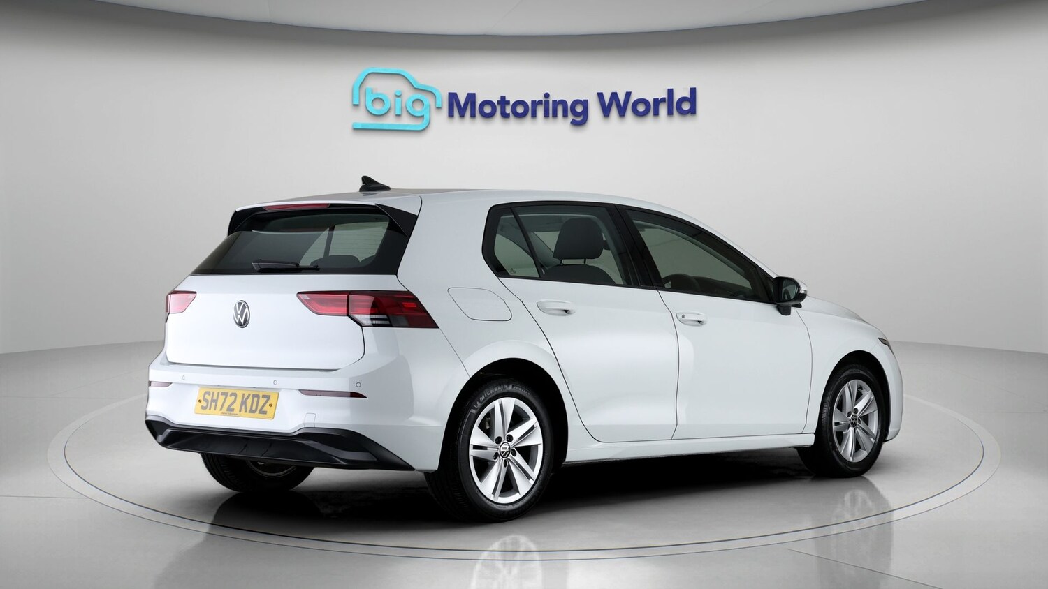 Used Volkswagen Golf 2023 for sale - 77845712: Photo 7