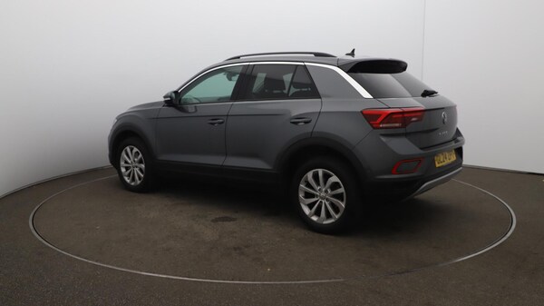 Used Volkswagen T-Roc 2024 for sale - 75720713: Photo 35