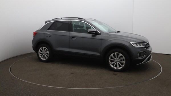 Used Volkswagen T-Roc 2024 for sale - 75720713: Photo 46