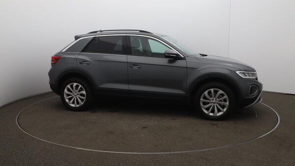 Used Volkswagen T-Roc 2024 for sale - 75720713: Photo 48