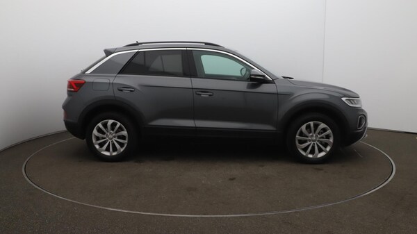 Used Volkswagen T-Roc 2024 for sale - 75720713: Photo 49