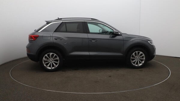 Used Volkswagen T-Roc 2024 for sale - 75720713: Photo 50