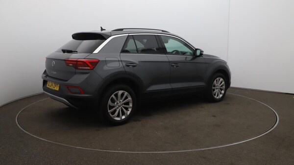 Used Volkswagen T-Roc 2024 for sale - 75720713: Photo 53