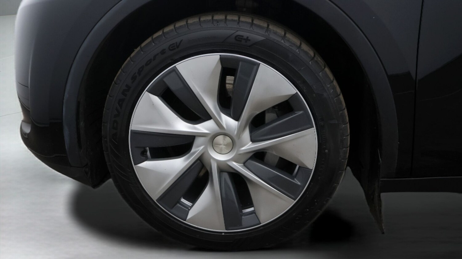 Used Tesla Model Y 2023 for sale - 77591534: Photo 18