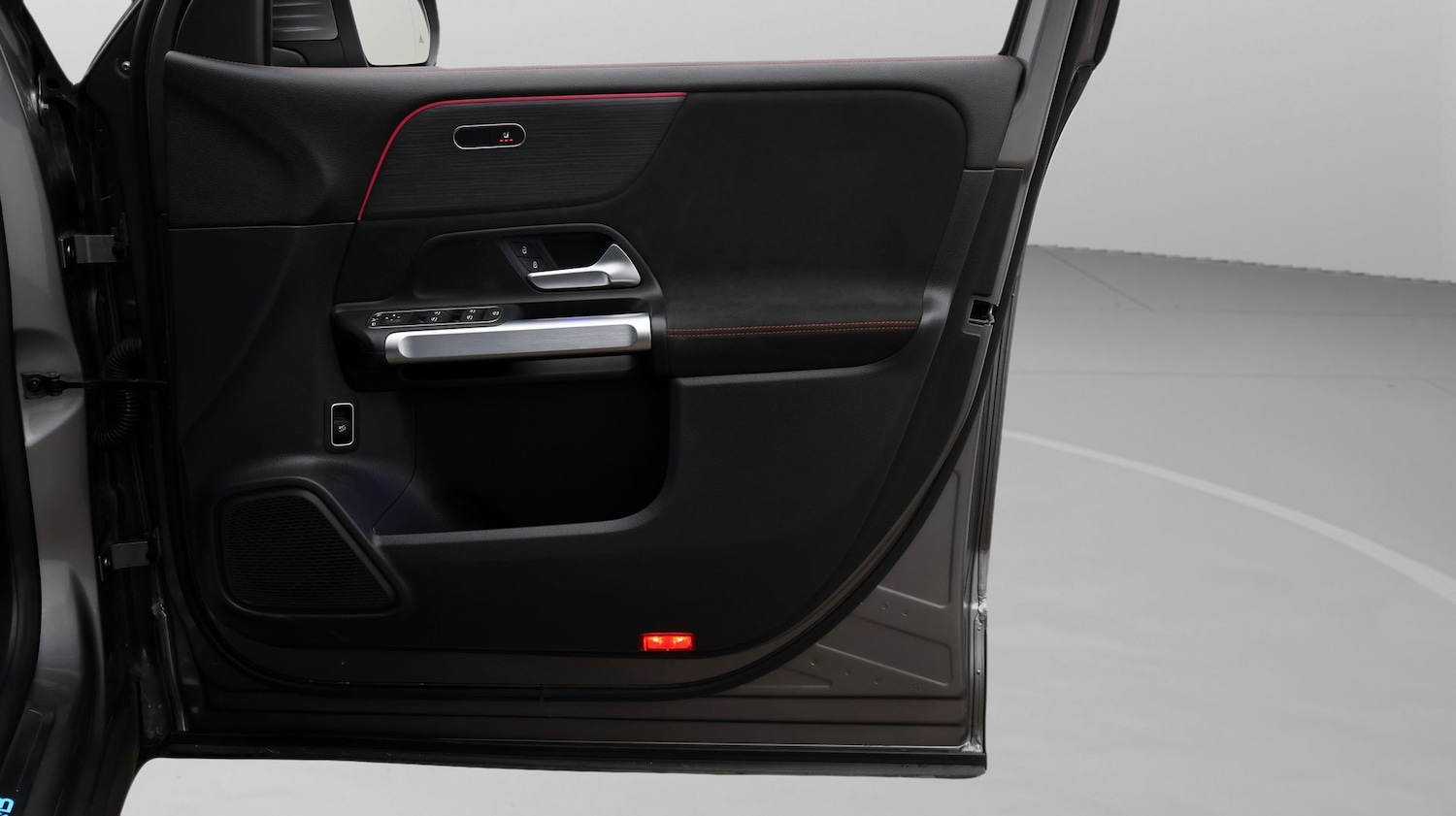 Used Mercedes-Benz EQB 2023 for sale - 78067945: Photo 15