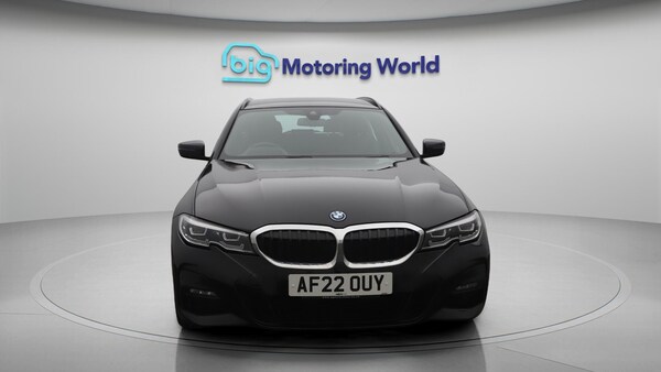 Used BMW 3 Series 2022 for sale - 75697392: Photo 3