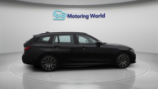 Used BMW 3 Series 2022 for sale - 75697392: Photo 9