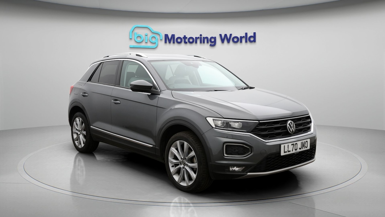Used Volkswagen T-Roc 2020 for sale - 77617605: Photo 1