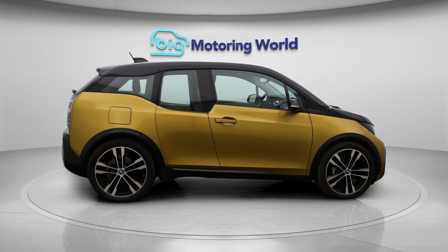 Used BMW i3 2021 for sale - 77032940: Photo 8