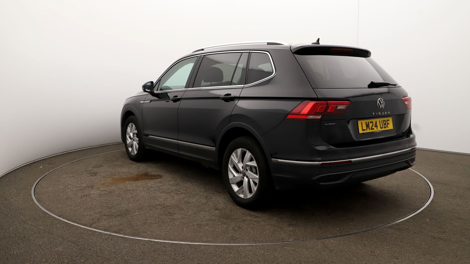 Used Volkswagen Tiguan Allspace for sale - 76810195: Photo 57