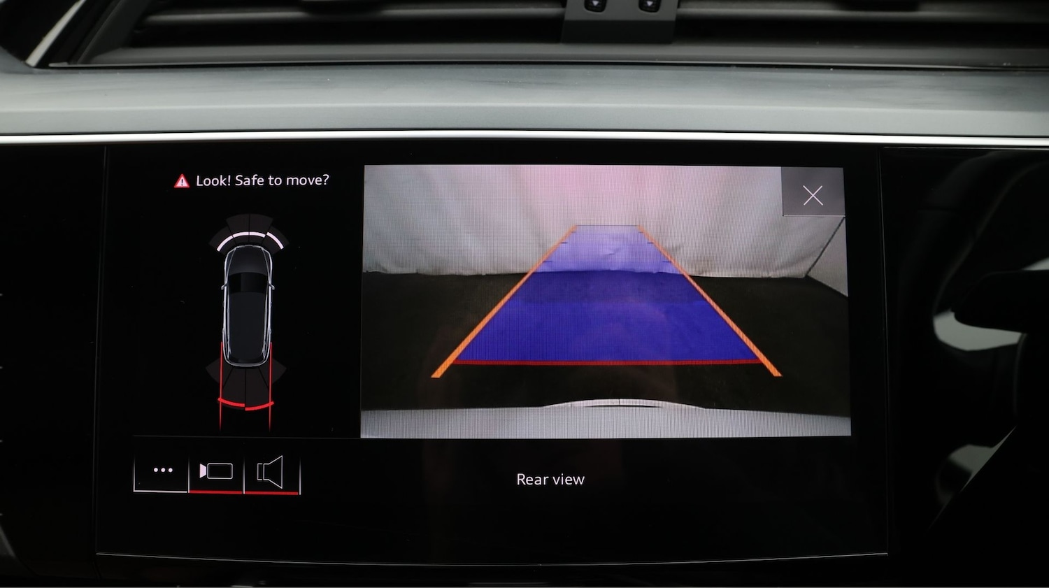 Used Audi e-tron 2021 for sale - 77618549: Photo 22