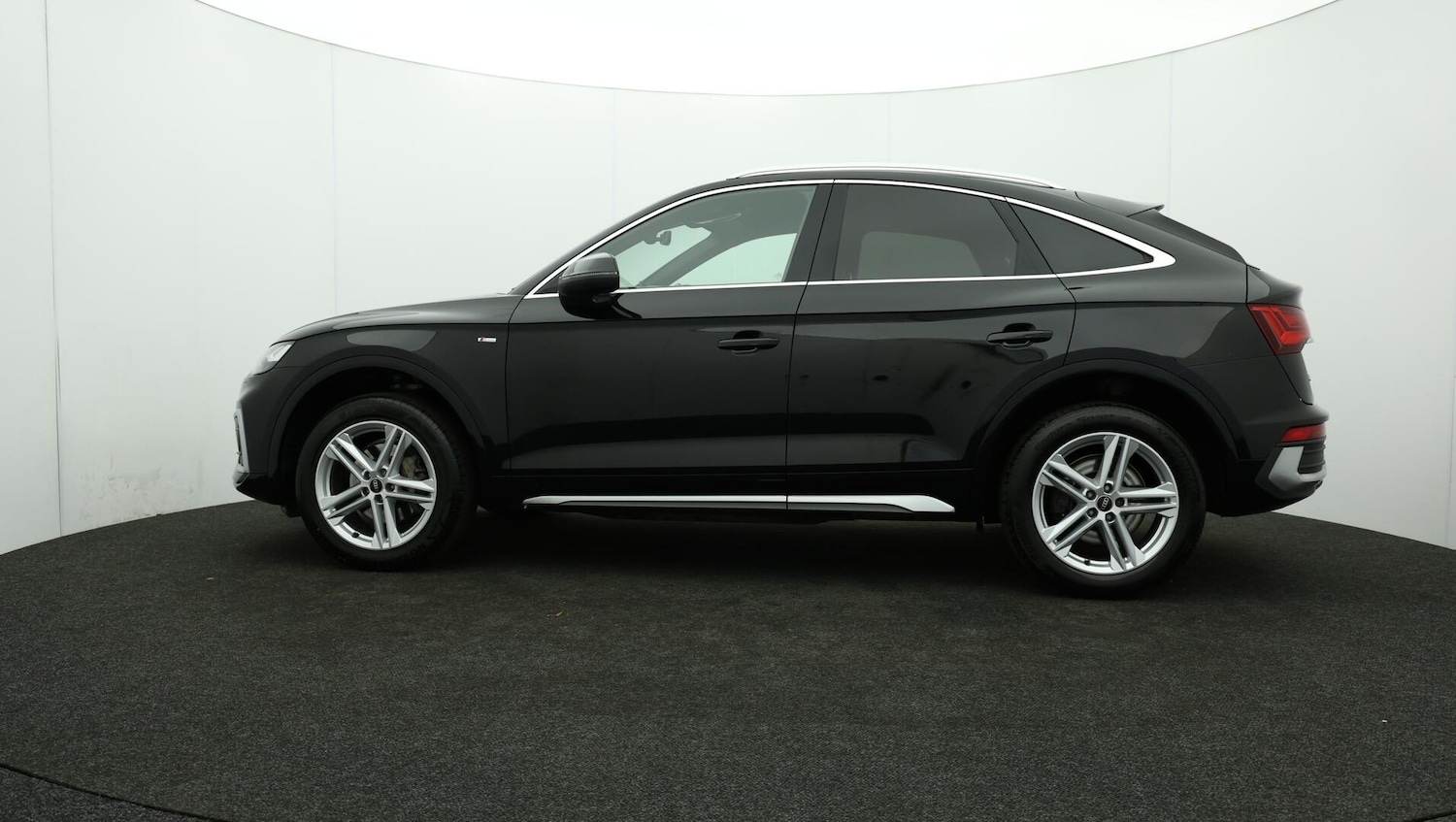 Used Audi Q5 2021 for sale - 76572749: Photo 73