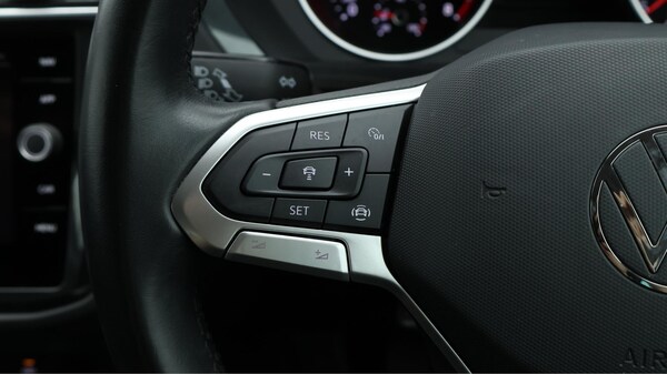 Used Volkswagen Tiguan 2022 for sale - 75601282: Photo 24