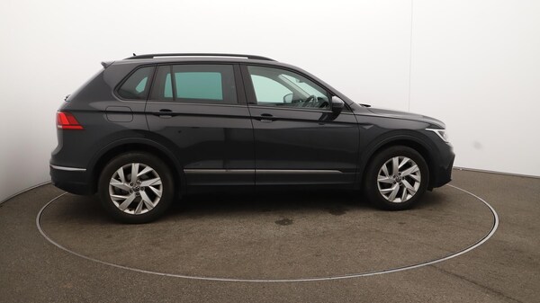 Used Volkswagen Tiguan 2022 for sale - 75601282: Photo 51