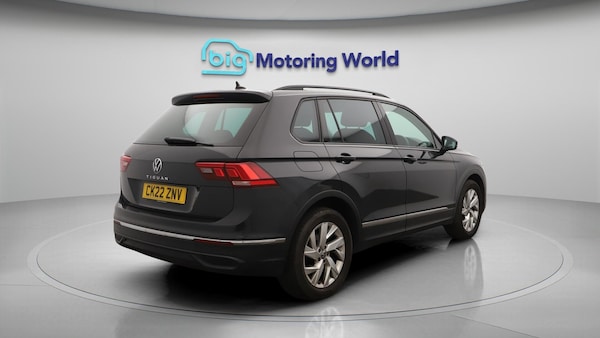 Used Volkswagen Tiguan 2022 for sale - 75601282: Photo 8