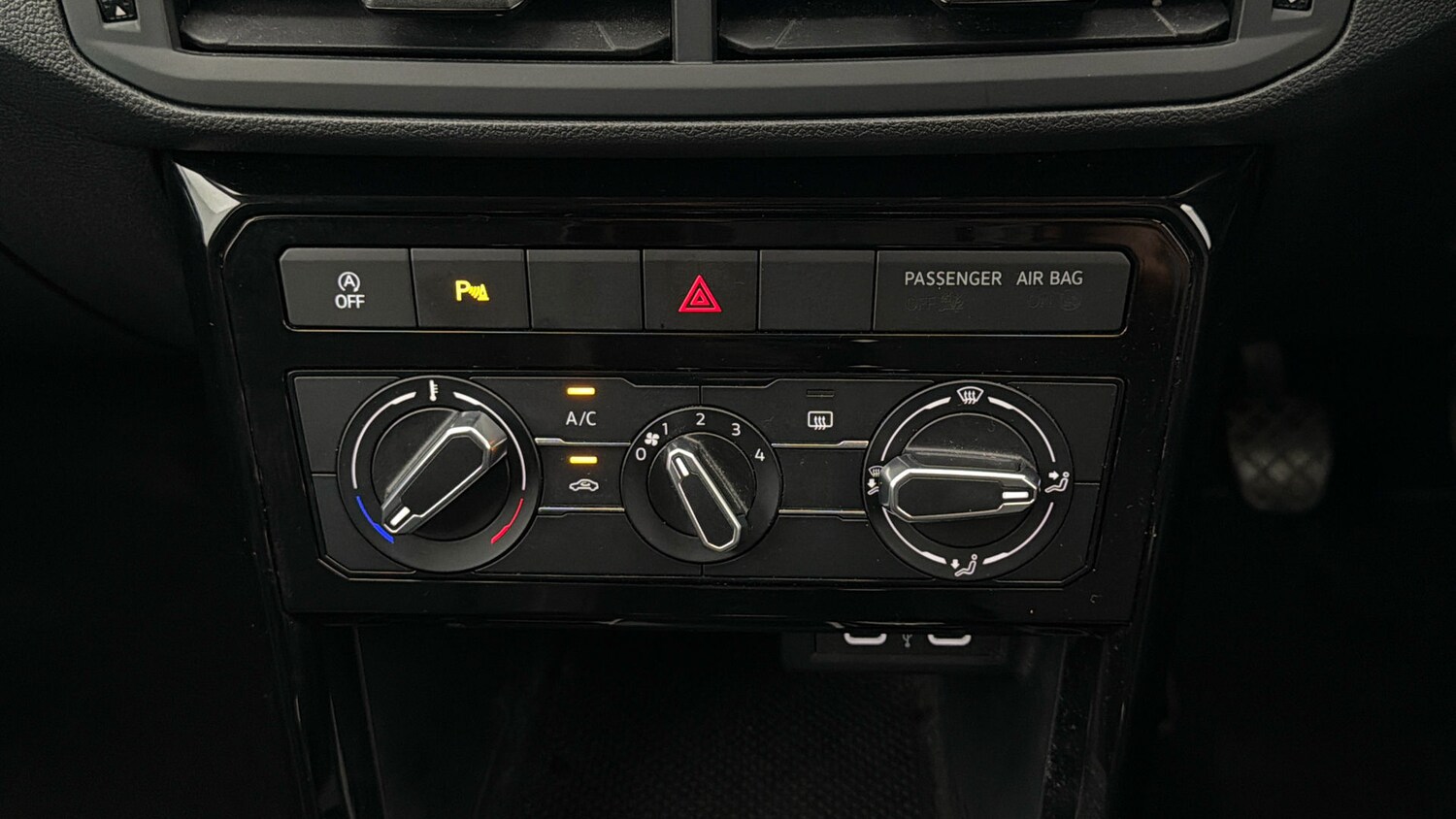 Used Volkswagen T-Cross 2023 for sale - 78011024: Photo 11