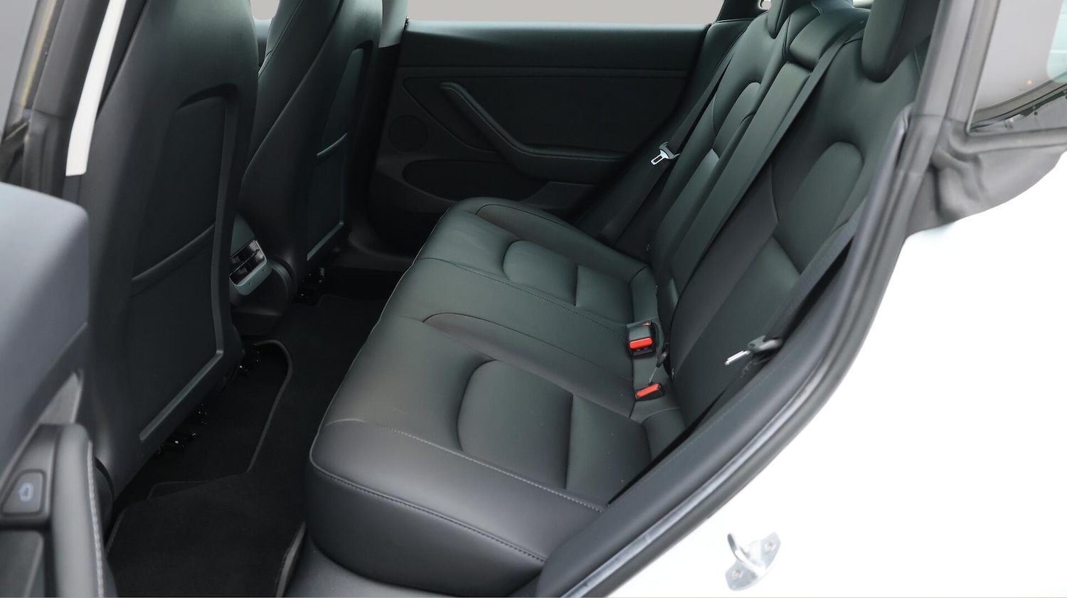 Used Tesla Model 3 2021 for sale - 76174741: Photo 17