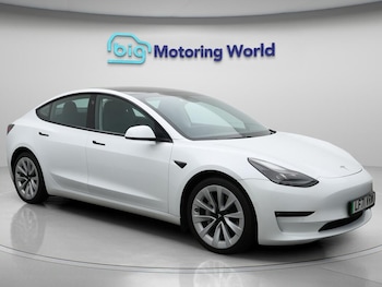 Tesla - Model 3