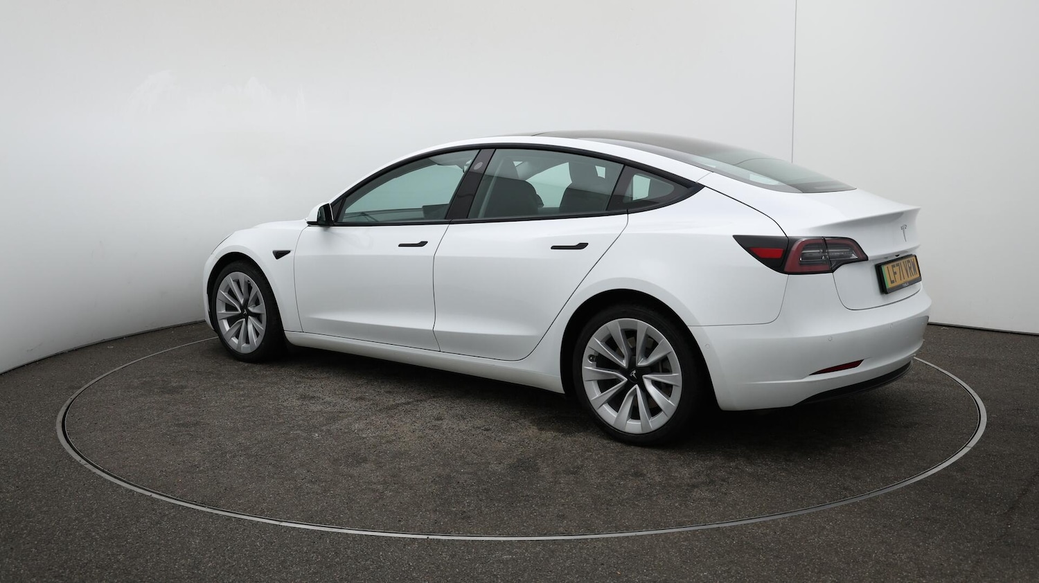 Used Tesla Model 3 2021 for sale - 76174741: Photo 35