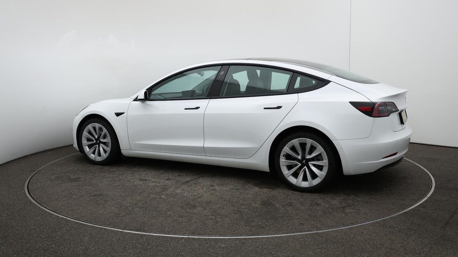 Used Tesla Model 3 2021 for sale - 76174741: Photo 47