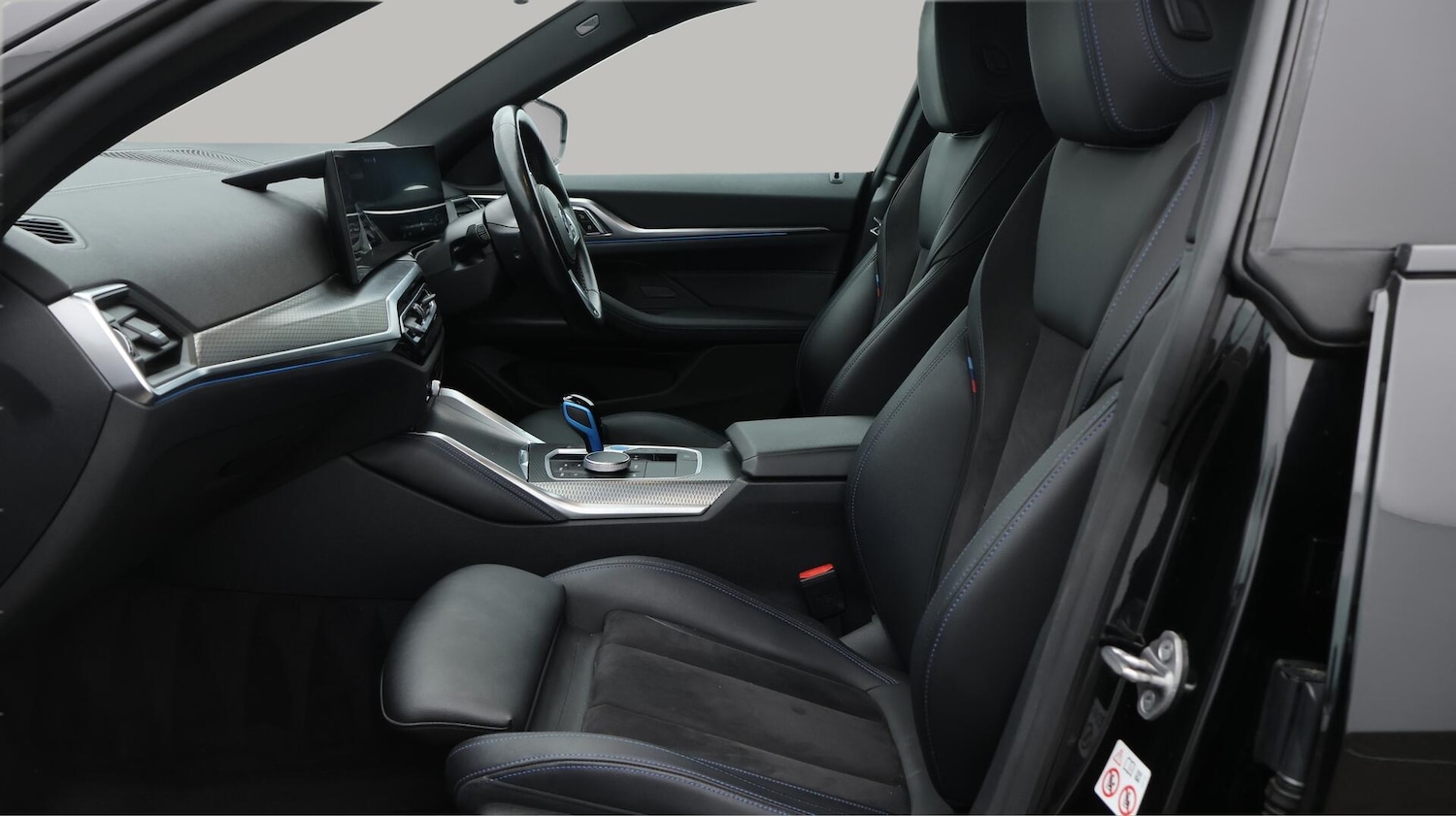 Used BMW i4 2022 for sale - 76612732: Photo 15