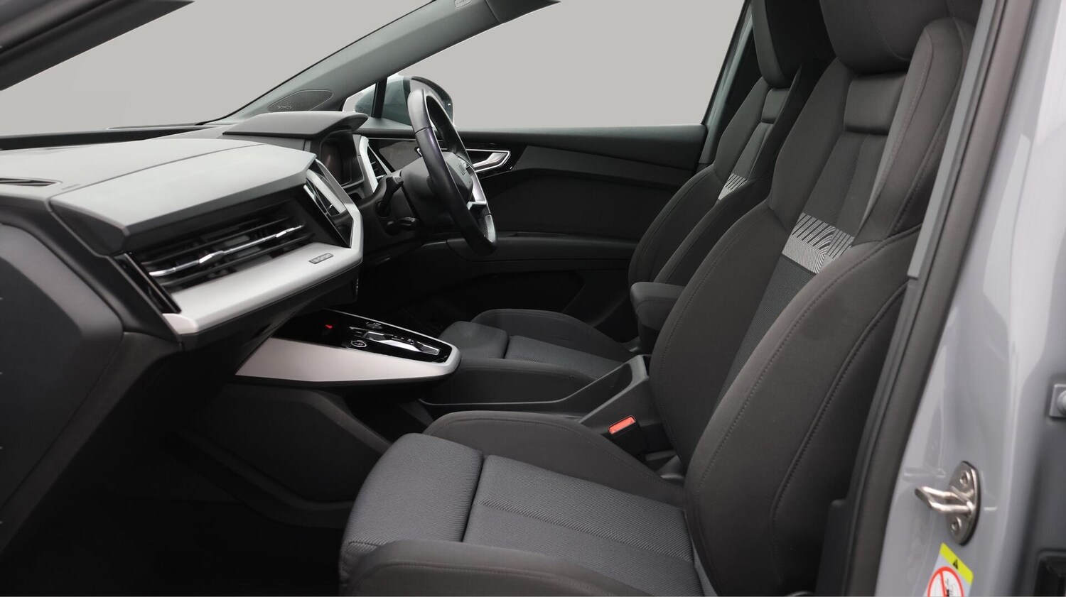 Used Audi Q4 e-tron 2021 for sale - 76646115: Photo 15