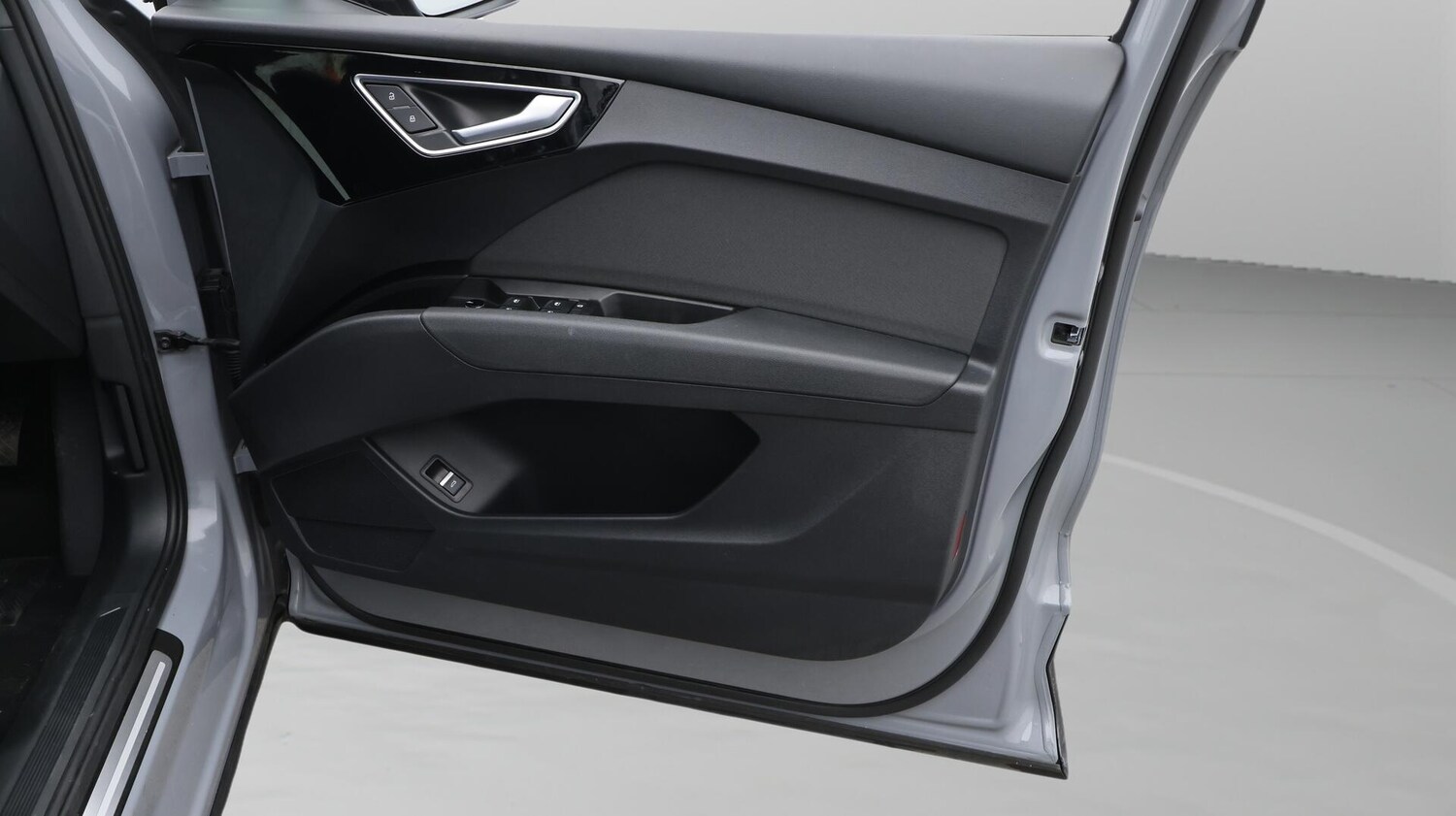 Used Audi Q4 e-tron 2021 for sale - 76646115: Photo 16