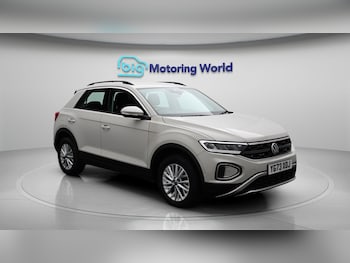 Used Volkswagen T-Roc 2023 for sale - 78433950: Photo