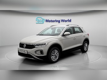 Used Volkswagen T-Roc 2023 for sale - 78433950: Photo