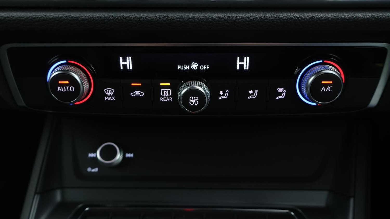 Used Audi Q3 2020 for sale - 76499414: Photo 13