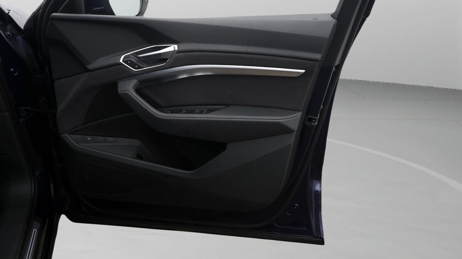 Used Audi e-tron 2022 for sale - 77690933: Photo 15