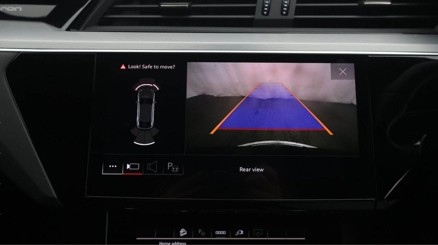 Used Audi e-tron 2022 for sale - 77690933: Photo 26