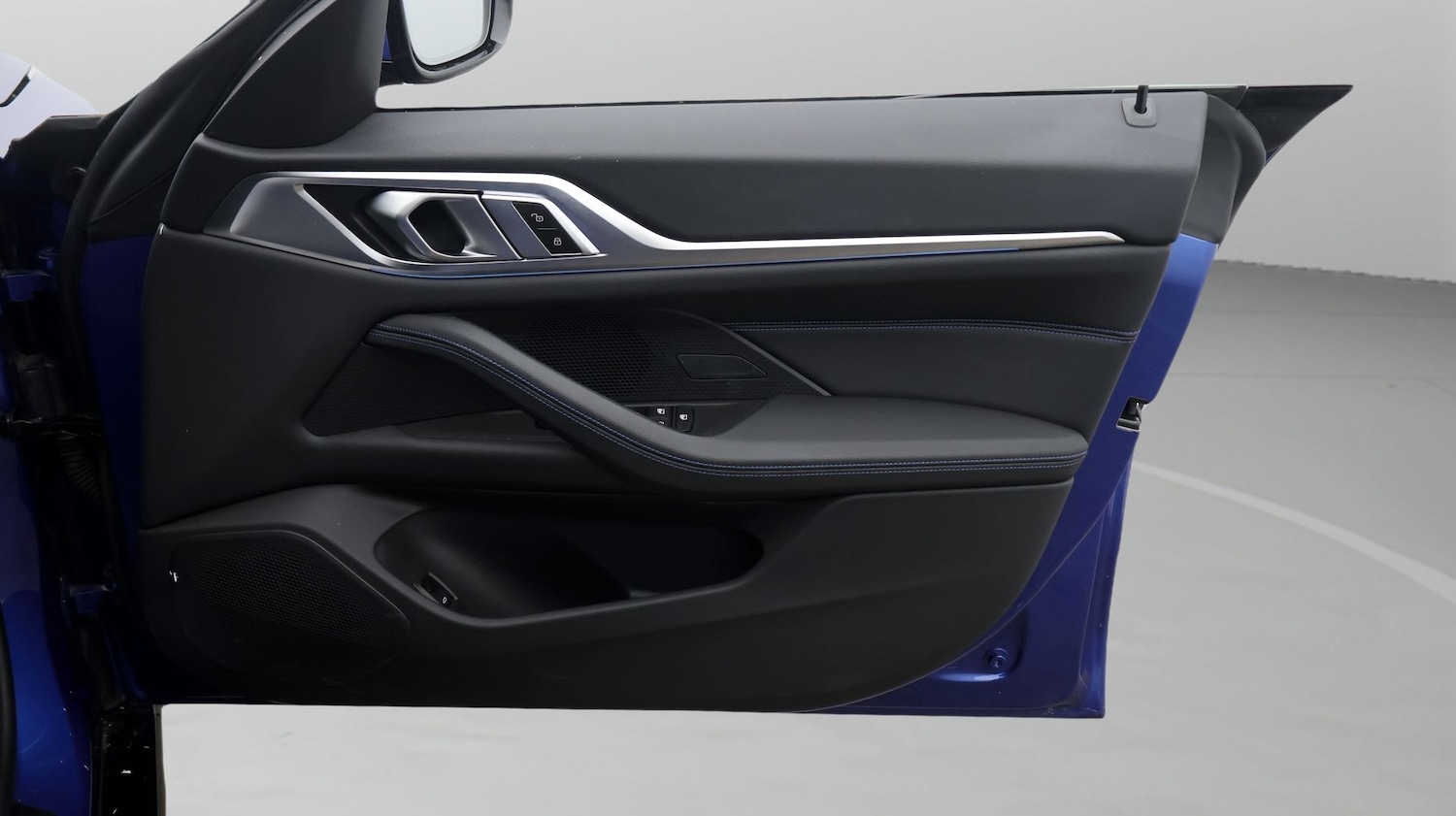 Used BMW i4 2023 for sale - 77213589: Photo 15